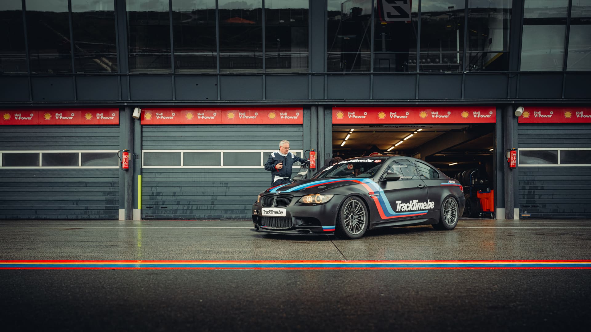 Raceauto verhuur